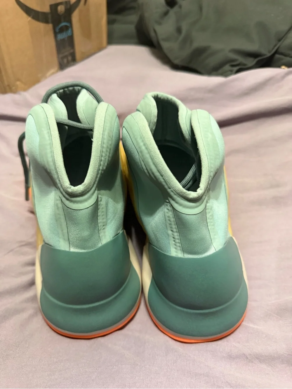 Adidas Yeezy QNTM sneakers in size 13.5